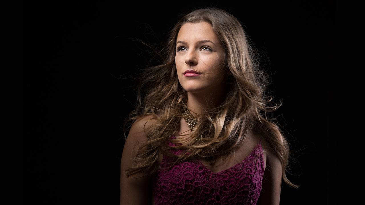 KelbyOne - Photo Recipes: Dramatic Light 2 MainImage 031716 PhotoRecipesDramaticLight